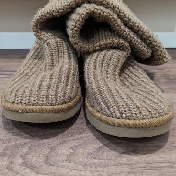Ugg classic crochet tall chestnut knit boots - Picture 5 of 8
